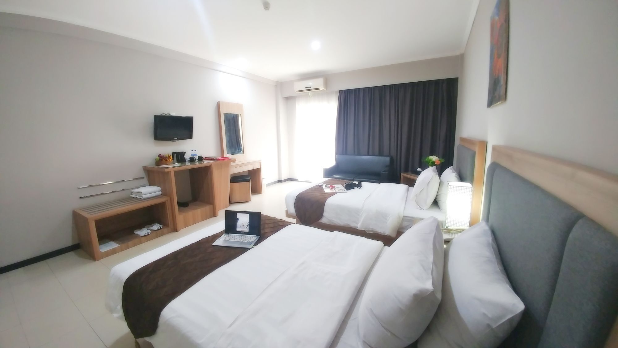 Kapuas Palace Hotel Понтианак Экстерьер фото